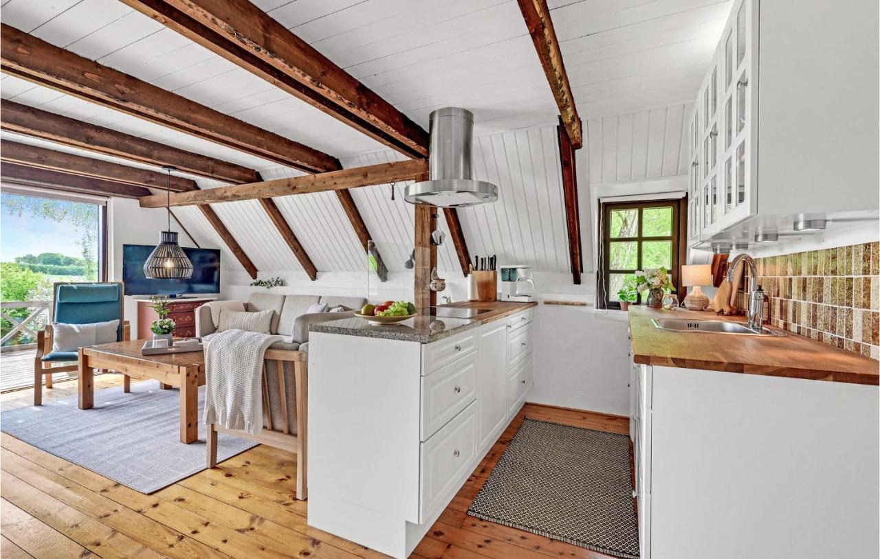Stunning Home In Logstrup With Kitchen Bagian luar foto